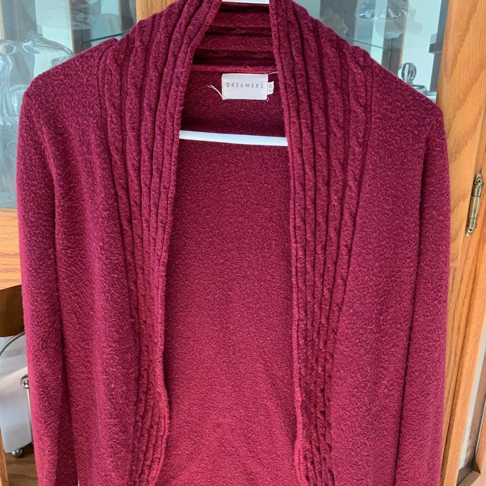 Dreamers by Debut Rounded Cardigan Sweater